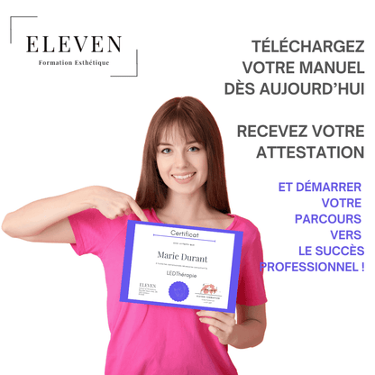 Femme souriante tenant un certificat de formation en LEDthérapie, promouvant la réussite professionnelle grâce au manuel téléchargeable.