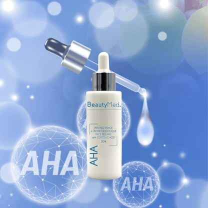 Flacon de peeling visage AHA 30%, Beautymed Kit Complet Microneedling bleu texturé.