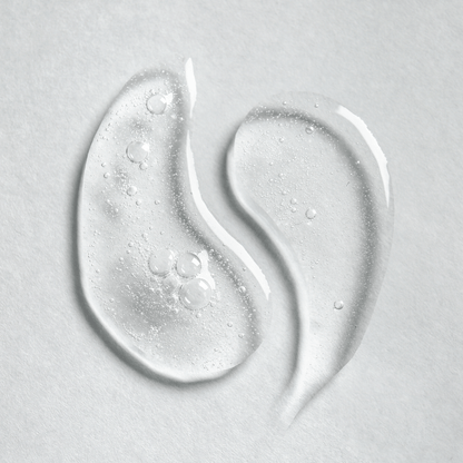 Peeling BHA 20 BeautyMed gel texture showing smooth and bubbly consistency on a light background.
